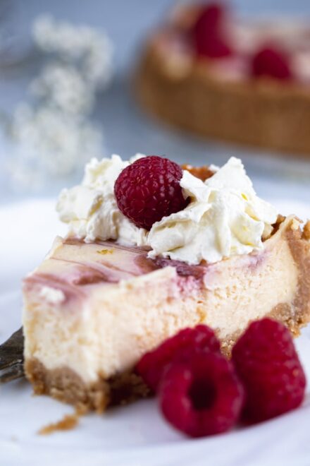 The Ultimate Cheesecake Guide – 12 Tips For Making The Perfect Cheesecake