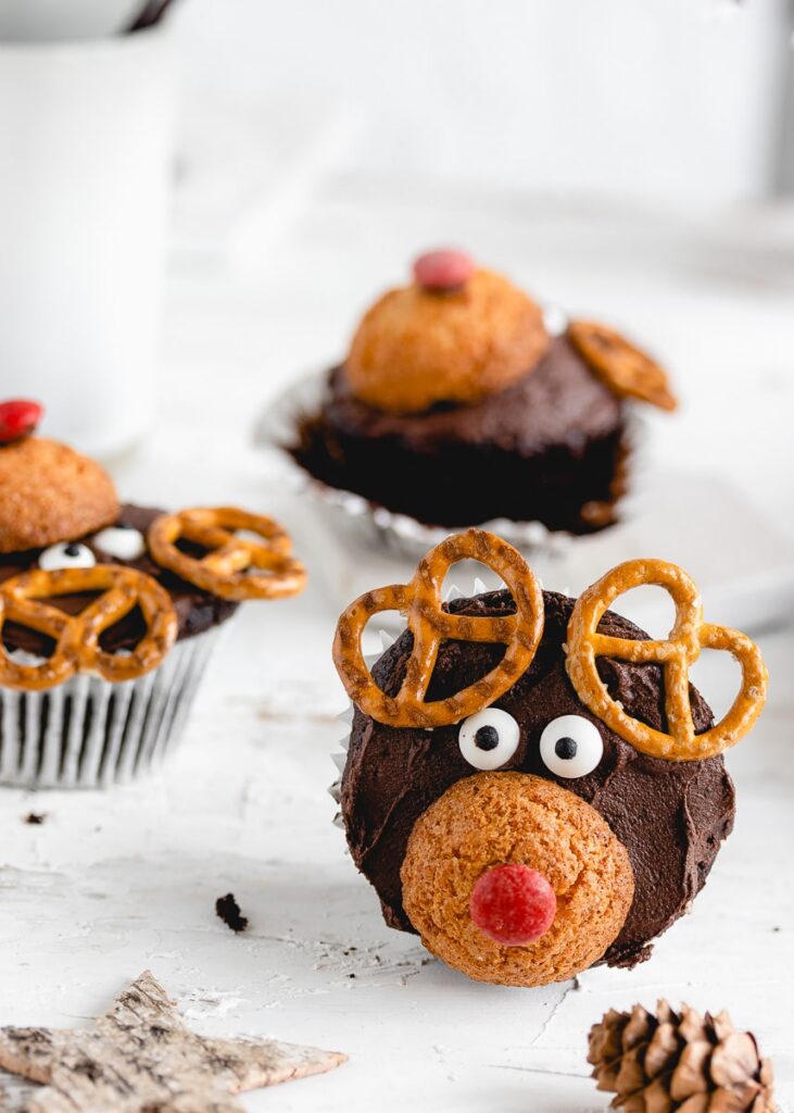 Rudolph chocolate cupcakes