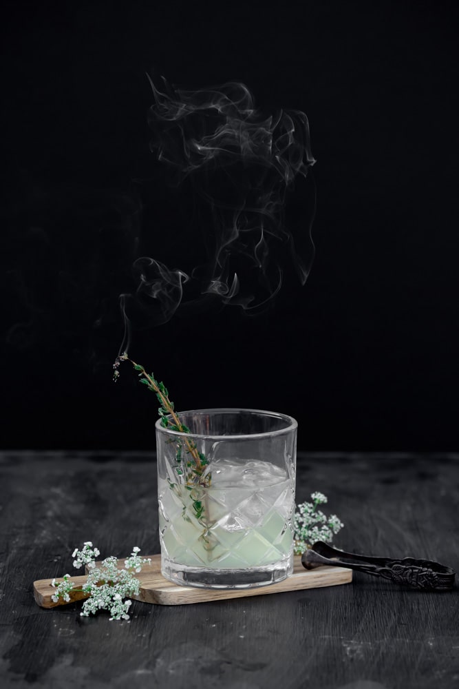 Food photography action shots: capturing smoke