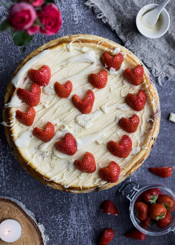 White Chocolate Strawberry Cheesecake – valentines cheesecake