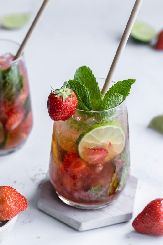 Strawberry mojito with a white background 45 degrees